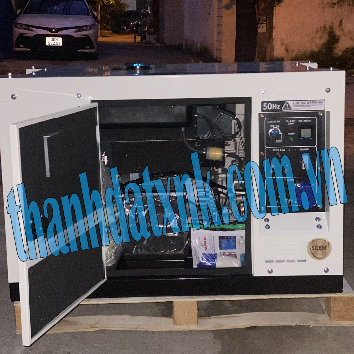 Máy Phát Điện Chạy Dầu Yanmar YDM12000E 11KVA - Hình ảnh 2