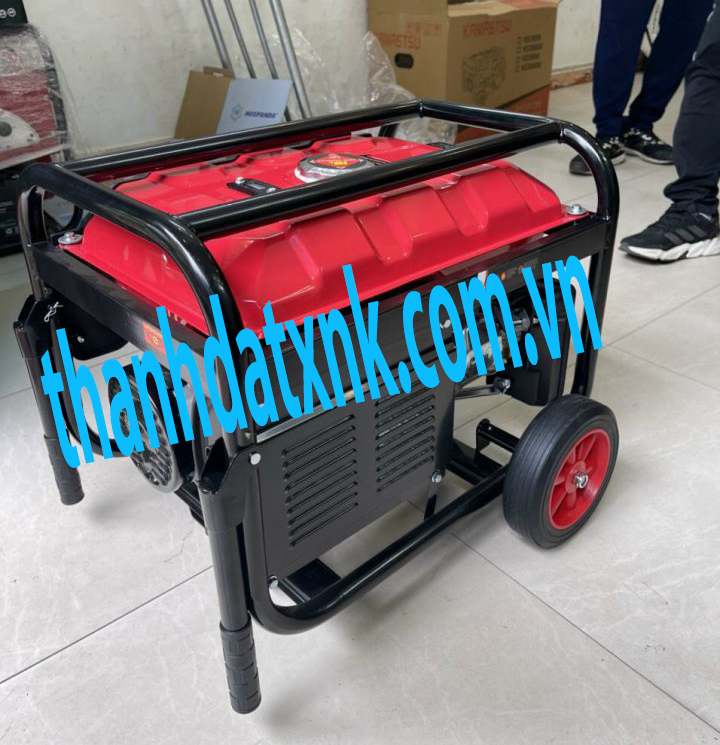 z3202351811155_cb383d9ae5601c2eb5ffb99d7aea34c5-720x961