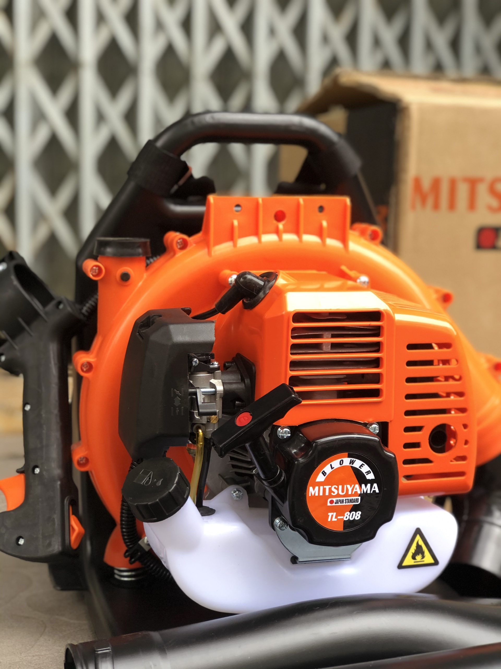 Máy Thổi Lá 2 Thì 1.25Kw Mitsuyama TL-808 - Hình ảnh 2