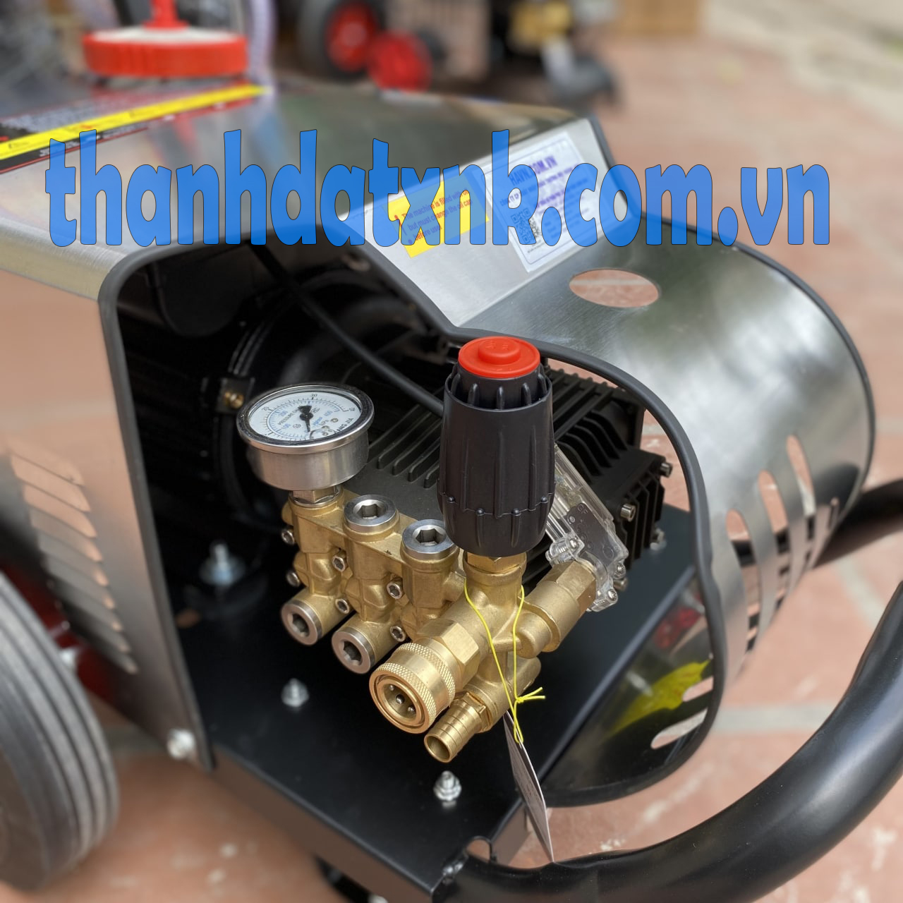 Máy Rửa Xe Cao Áp 3Kw Gmax GM-1015 - Hình ảnh 4