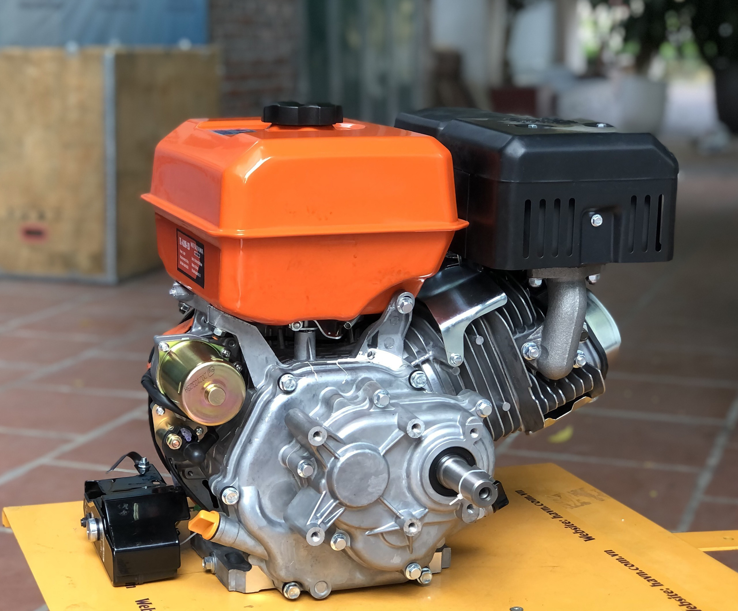 Máy Nổ – Động Cơ Xăng 20Hp Mitsuyama TL-490R-2 Tua Chậm - Hình ảnh 3