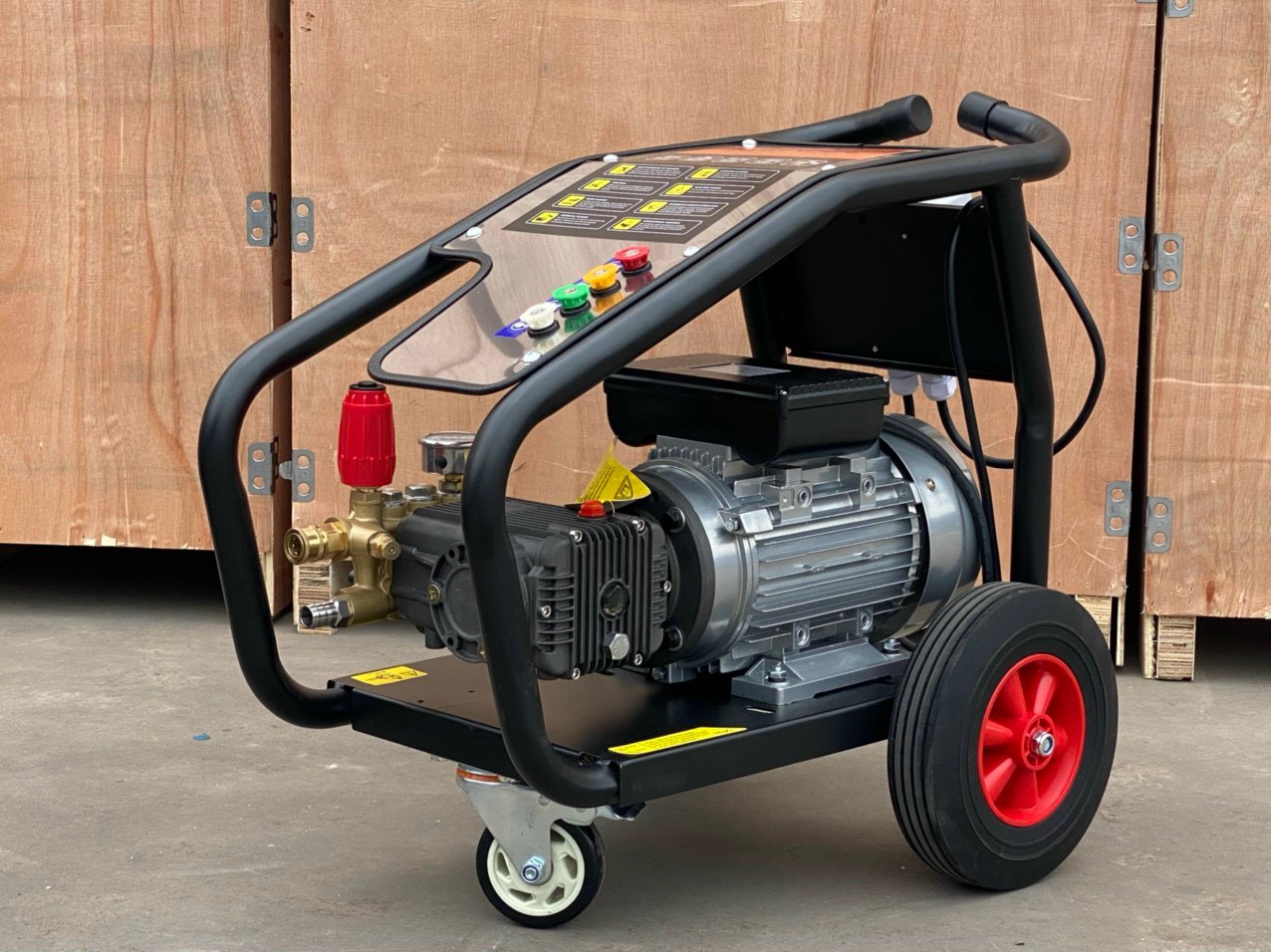 Máy Rửa Xe Cao Áp Mactool 3kw XP-3S4 - Hình ảnh 3