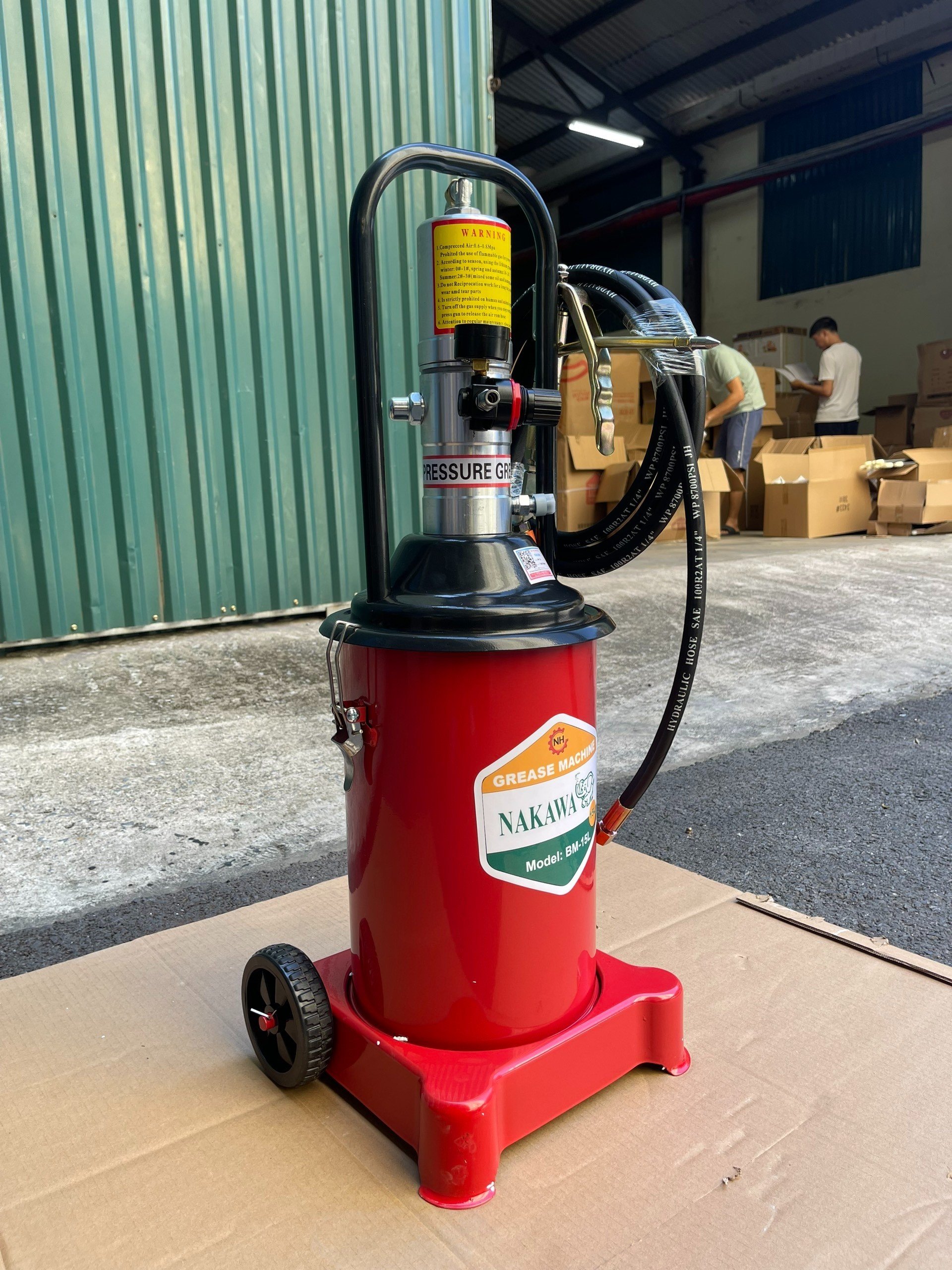 Máy Bơm Mỡ Nakawa 15L BM-15L - Hình ảnh 3