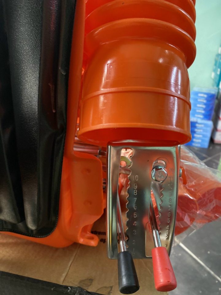 Máy Xạ Phân 2 Thì Mitsuyama TLMD-26L - Hình ảnh 4