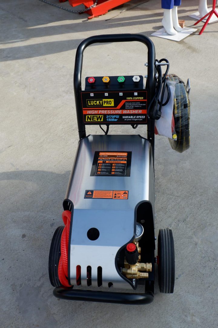 4kw-720x1080-1.jpg