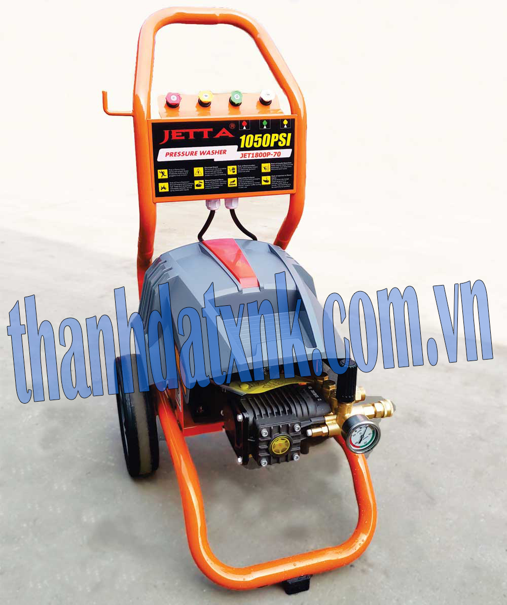 anh-may-rua-xe-jetta-jet-1800p.jpg