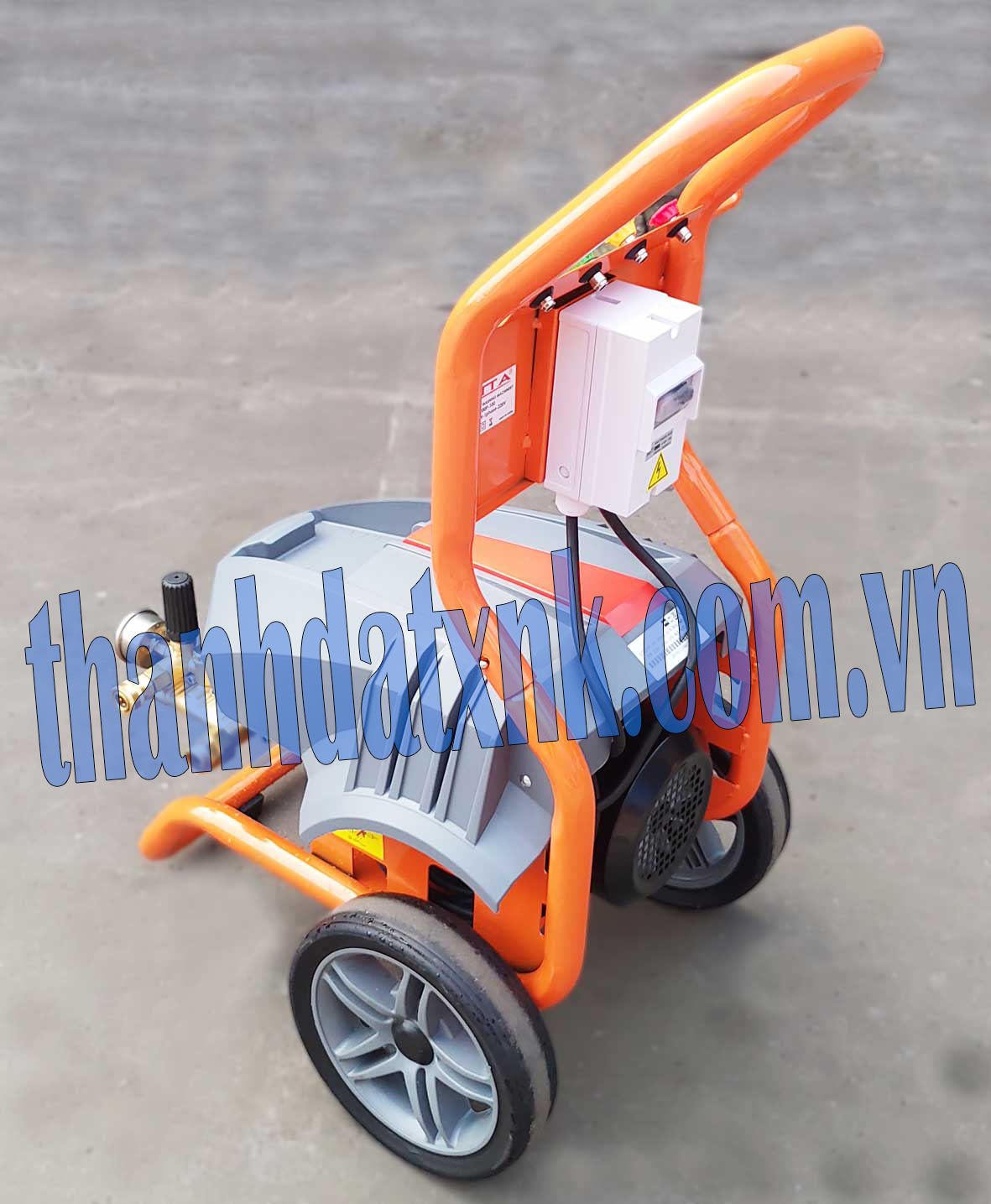 hinh-anh-may-rua-xe-jetta-1800p-Copy.jpg