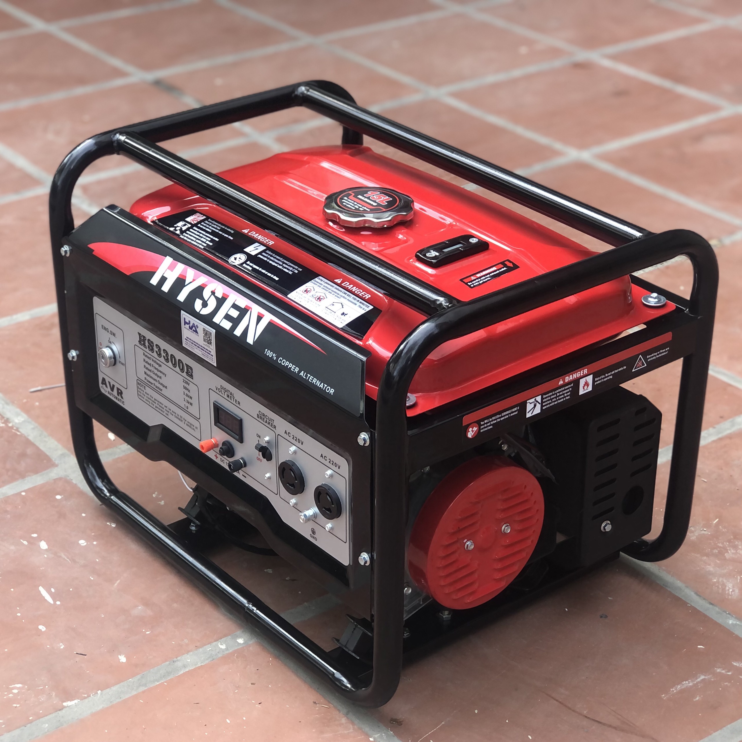 may-phat-dien-chay-xang-3kw-hysen-hs5300e-1.jpg