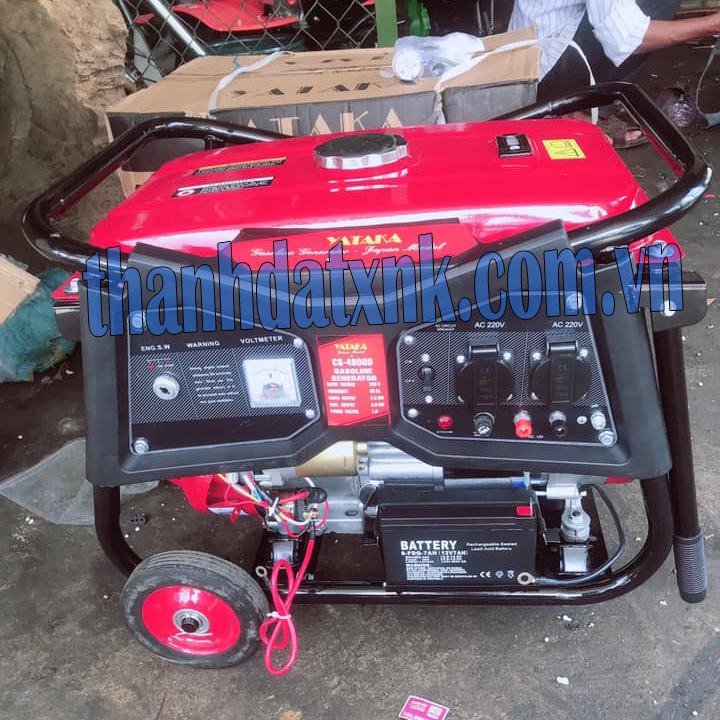 may-phat-dien-chay-xang-3kw-yataka-cs-4900d-de-3.jpg
