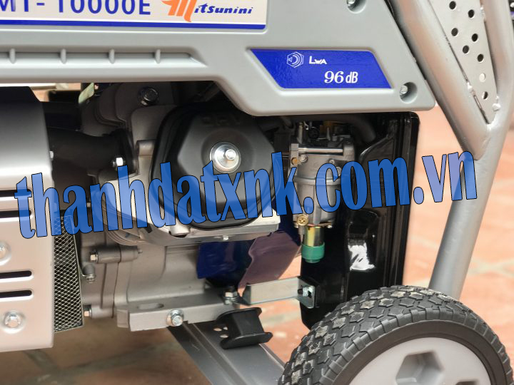 may-phat-dien-chay-xang-8kw-mitsunini-mt-10000e-7-720x540-1.jpg